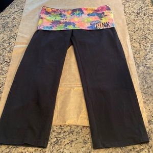 08:12  - 3/$25 BUNDLE ONLY Victoria’s Secret PINK Yoga Pants